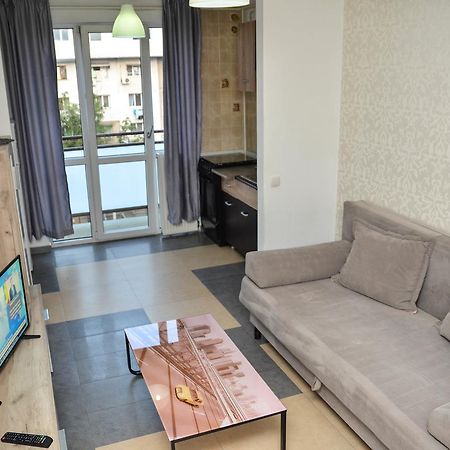 Cozy Apartments - Iasi Exteriör bild